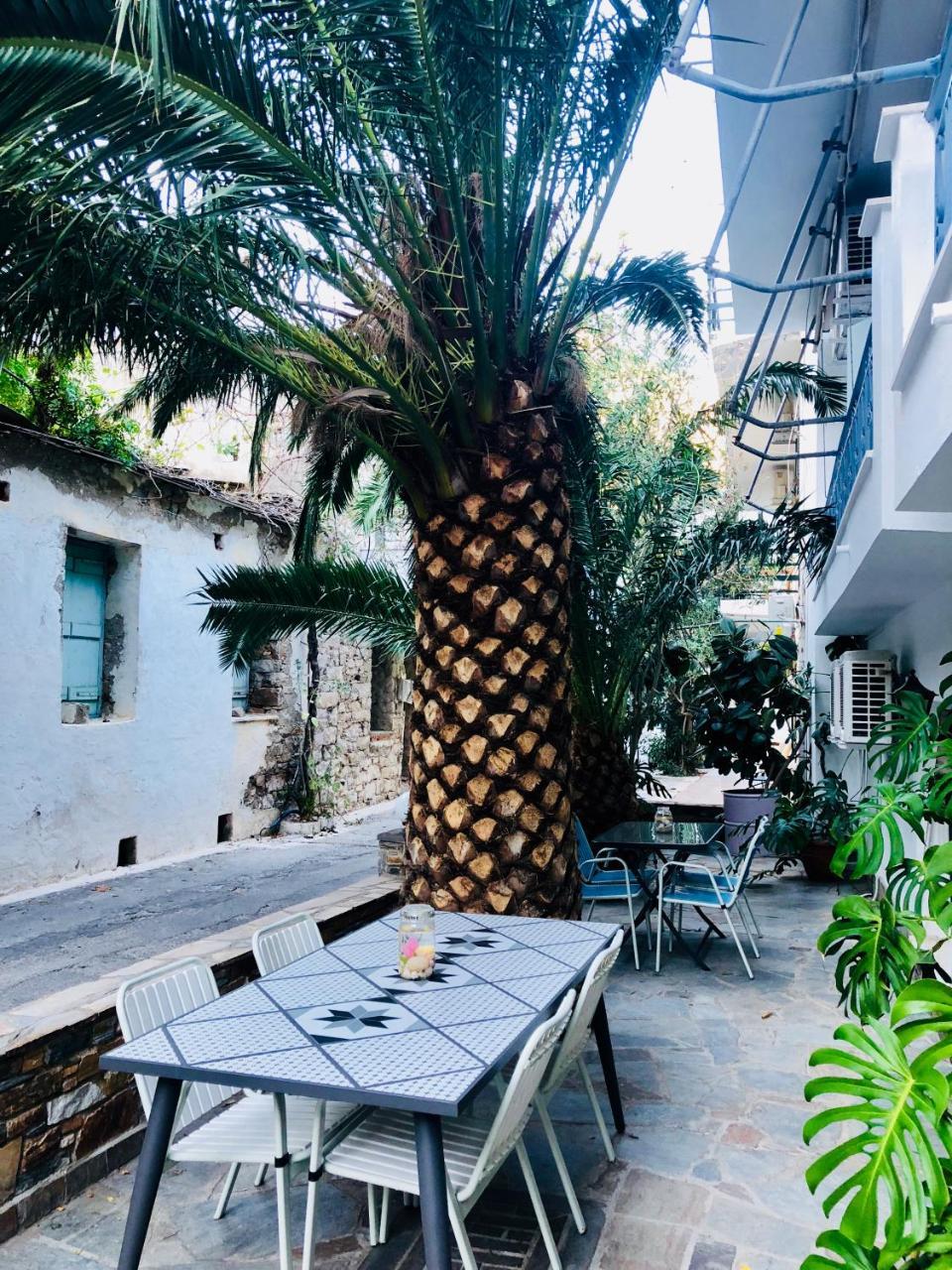 Hotel George Agios Kirykos  Exterior photo
